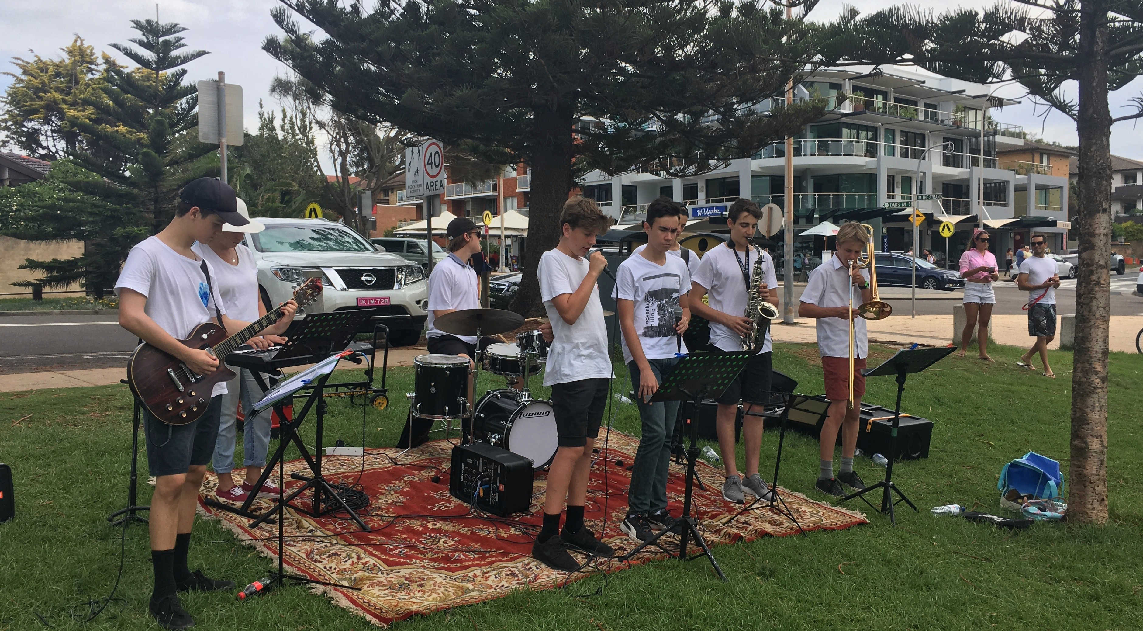 Tour-Band-at-DY.jpg?mtime=20180328134403#asset:3119