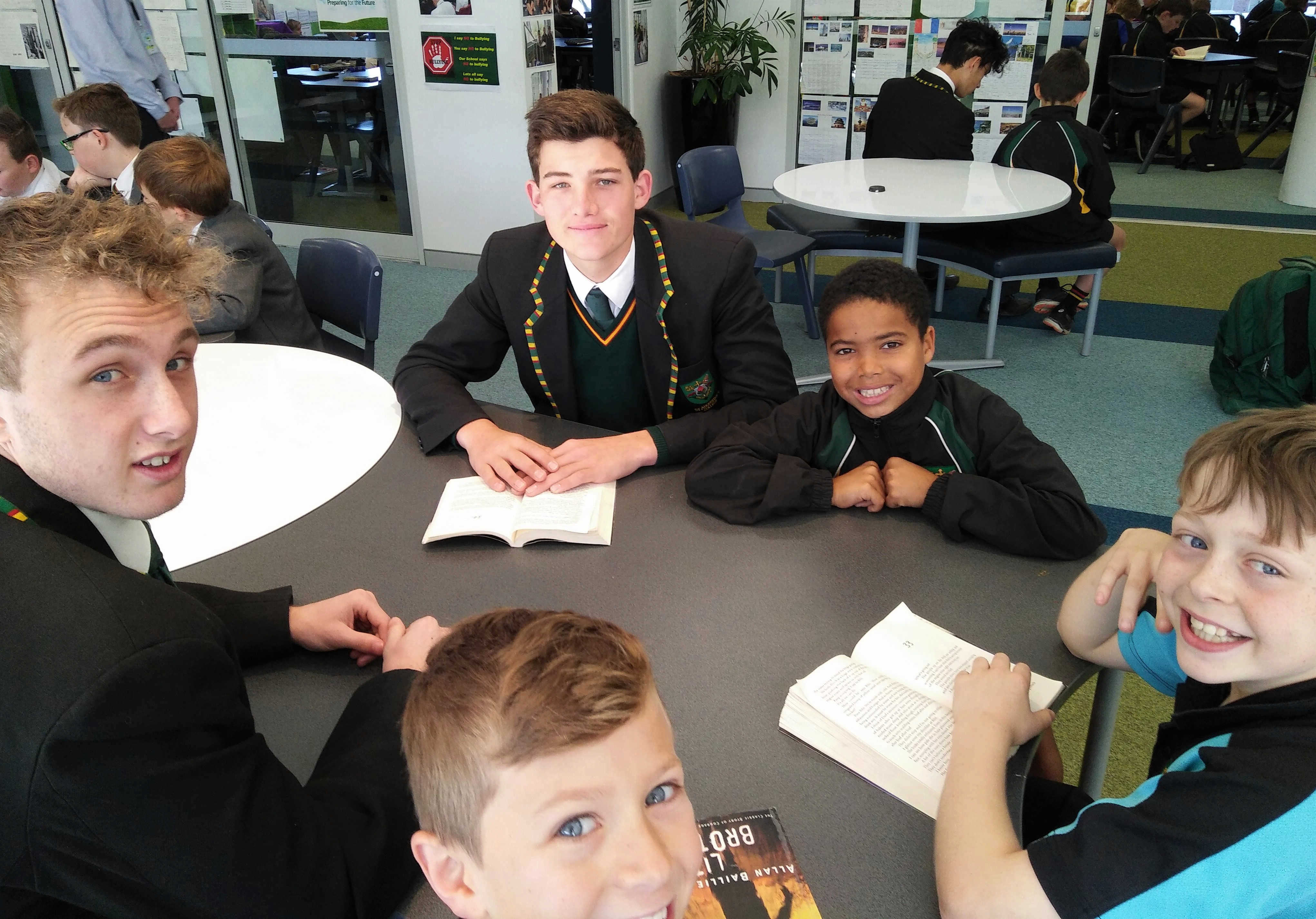 Reading-Buddies-2.jpg?mtime=20180905083810#asset:8258