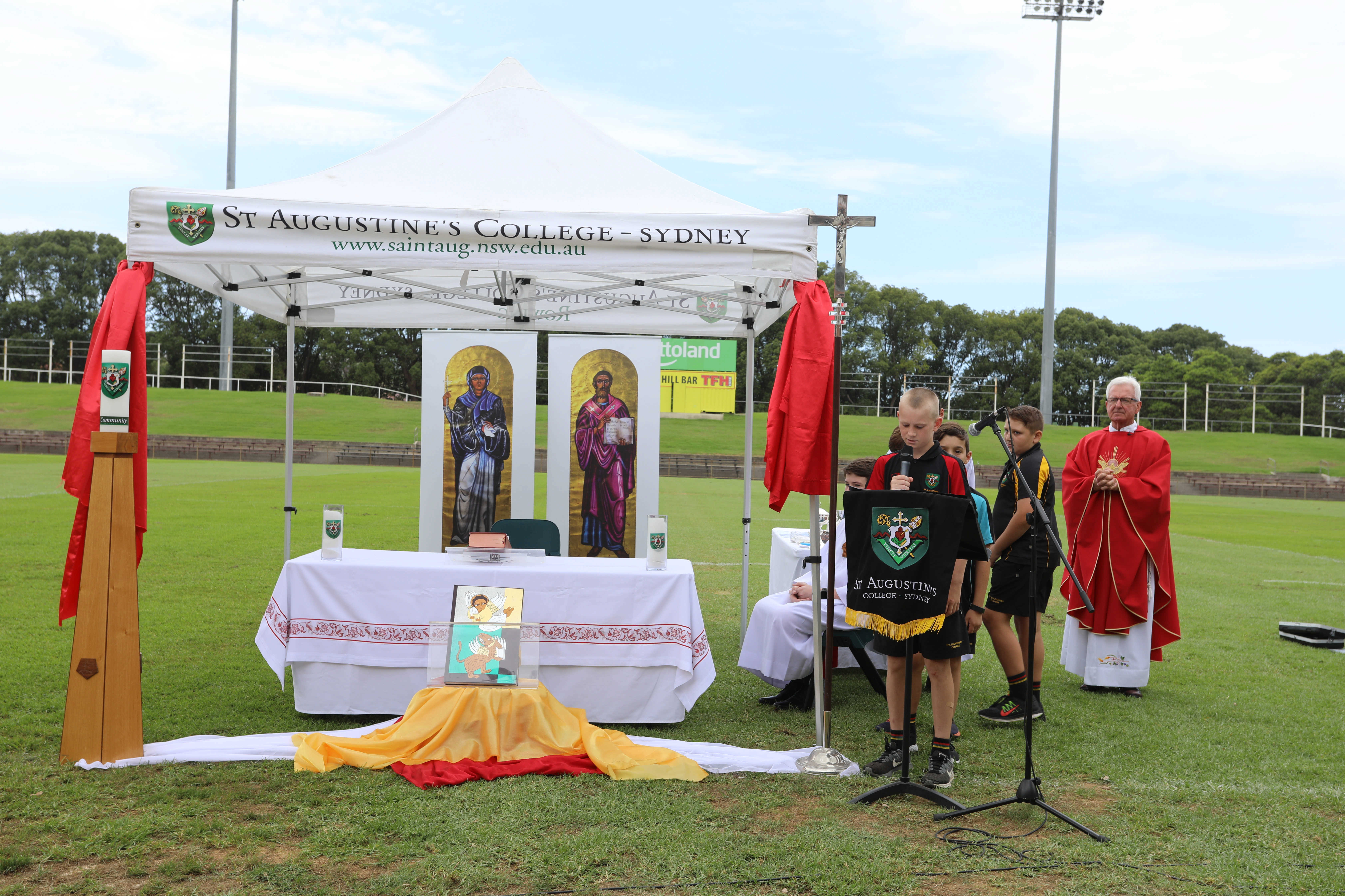 Mass-of-Holy-Spirit_2.jpg?mtime=20190206143442#asset:10724